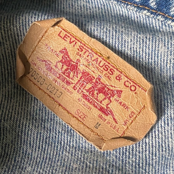 Vintage acid wash levi’s denim jean jacket medium EUC embellished retro 80s - Picture 5 of 6